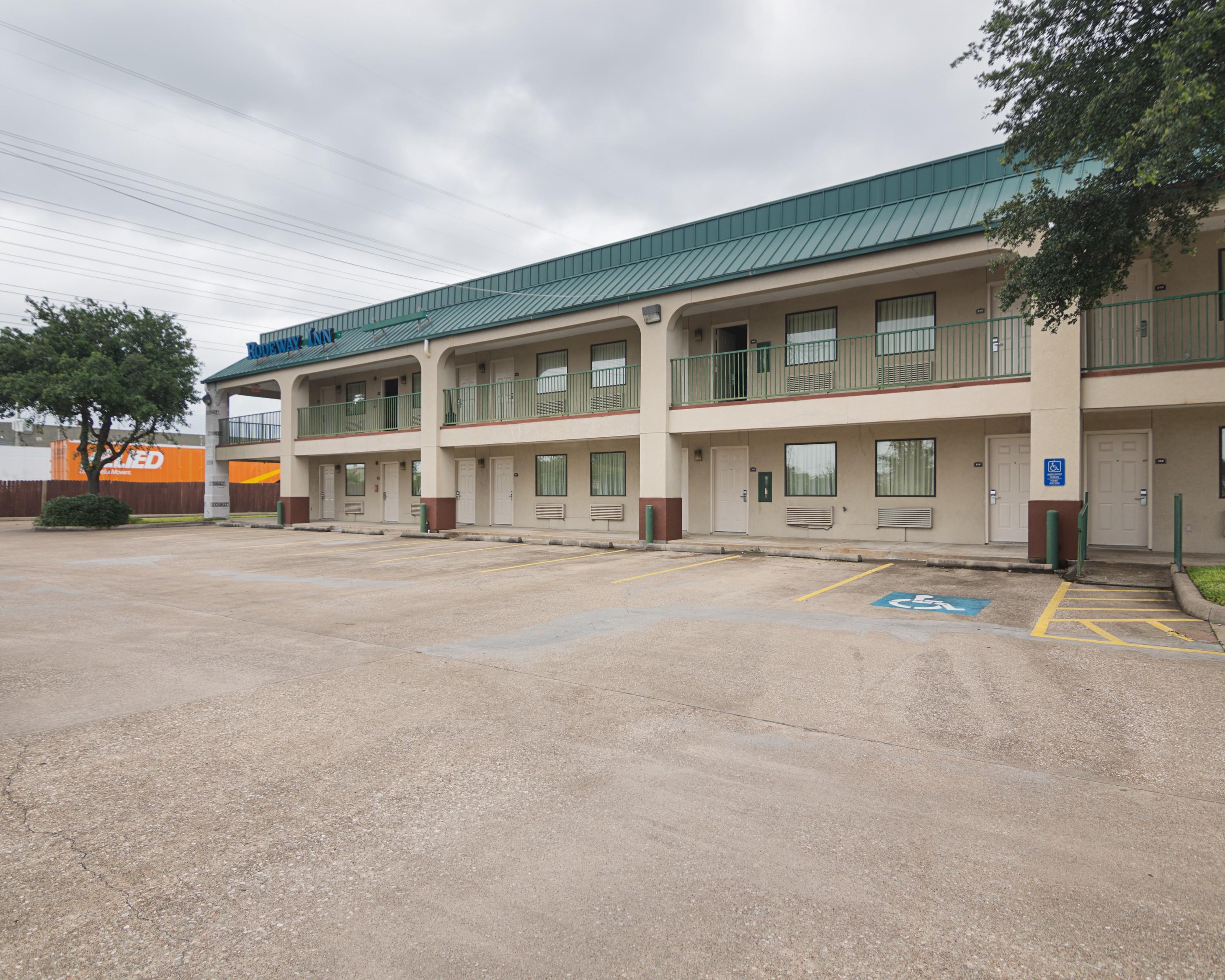 Rodeway Inn & Suites Hwy 290 Nw Houston Esterno foto