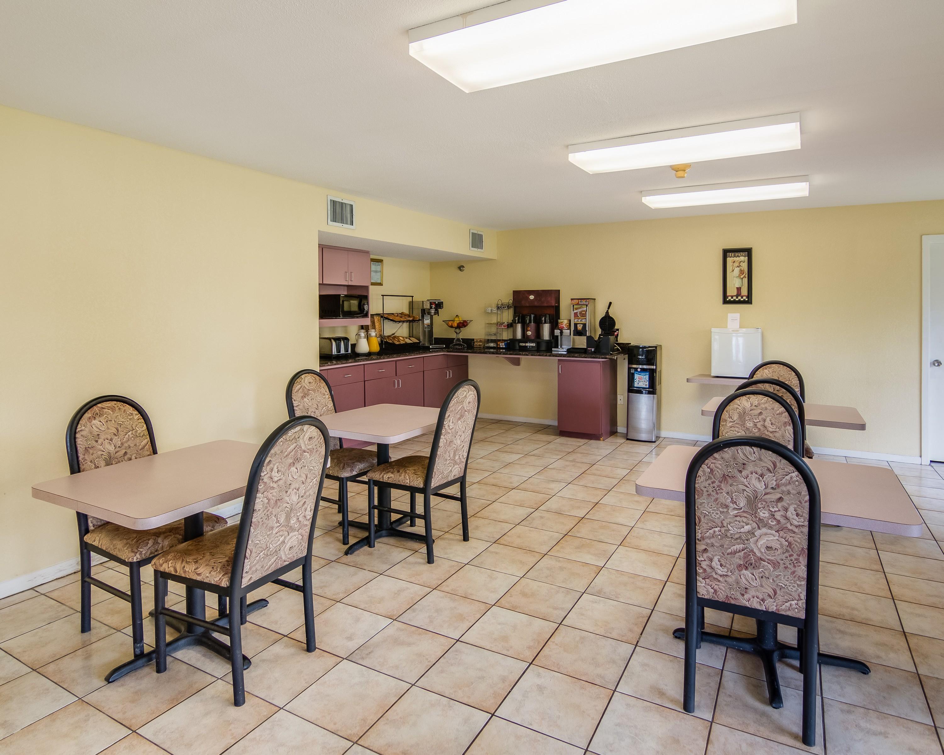 Rodeway Inn & Suites Hwy 290 Nw Houston Esterno foto