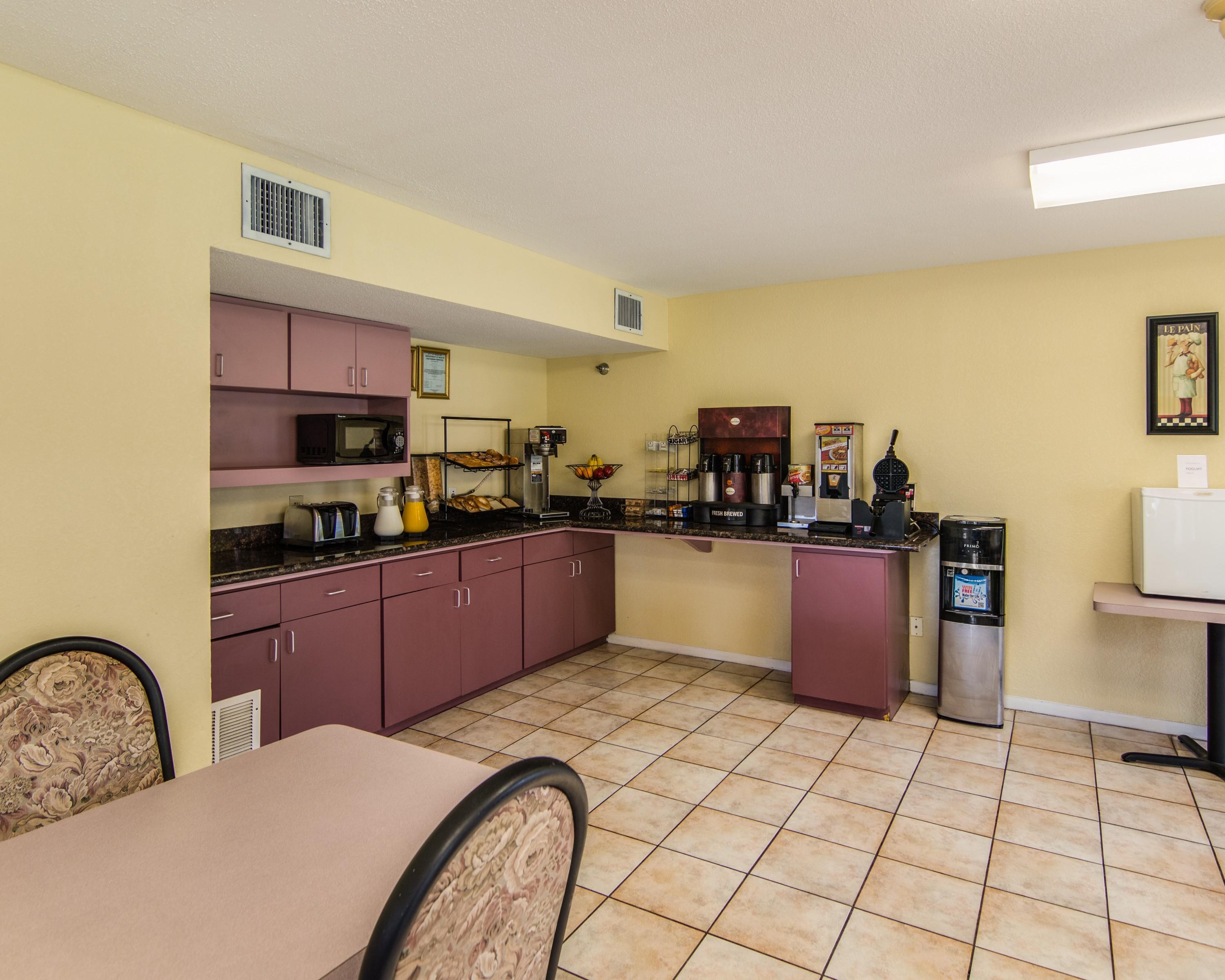 Rodeway Inn & Suites Hwy 290 Nw Houston Esterno foto